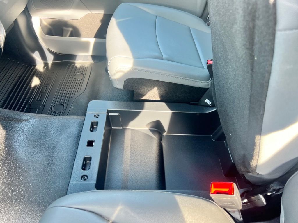 Used 2024 Ford F550 XL image 18