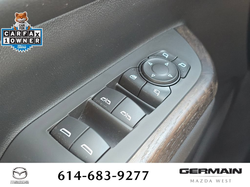 Used 2021 GMC Acadia Denali w/ Denali Technology Package FWD image 28