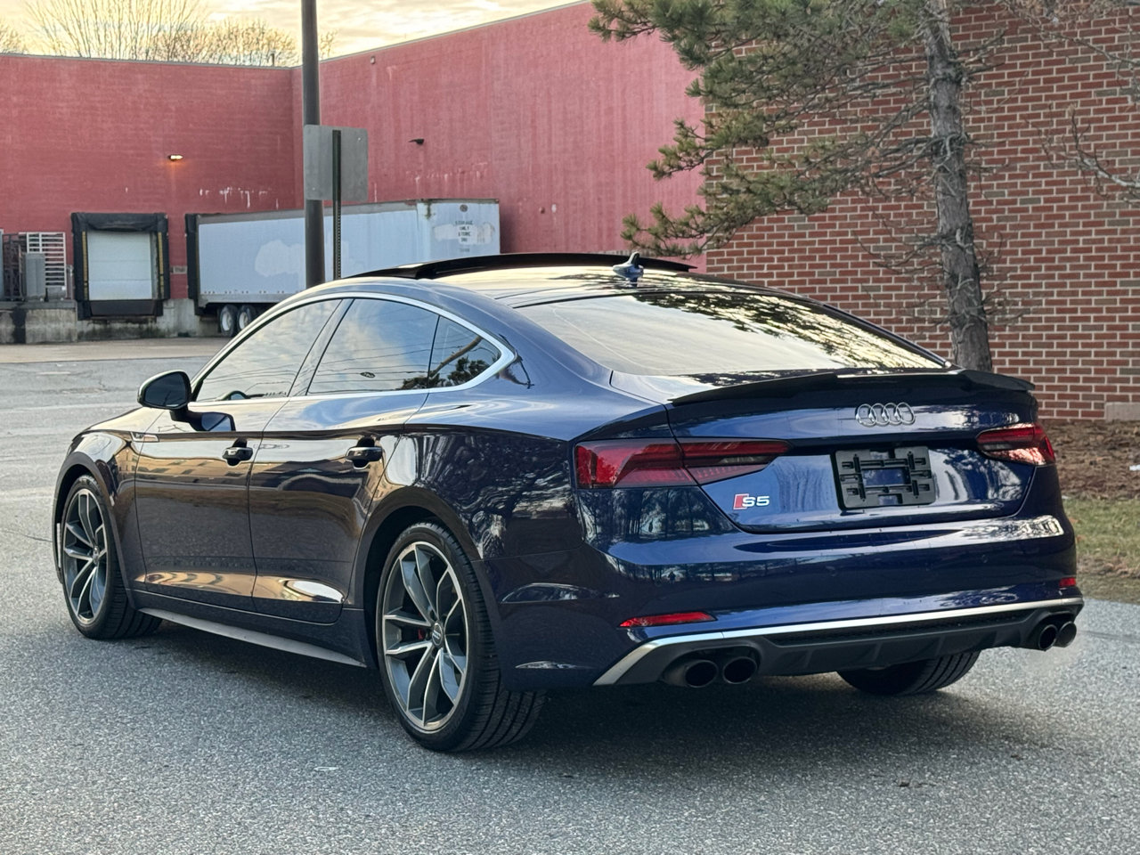 Used 2018 Audi S5 Prestige w/ S Sport Package image 4