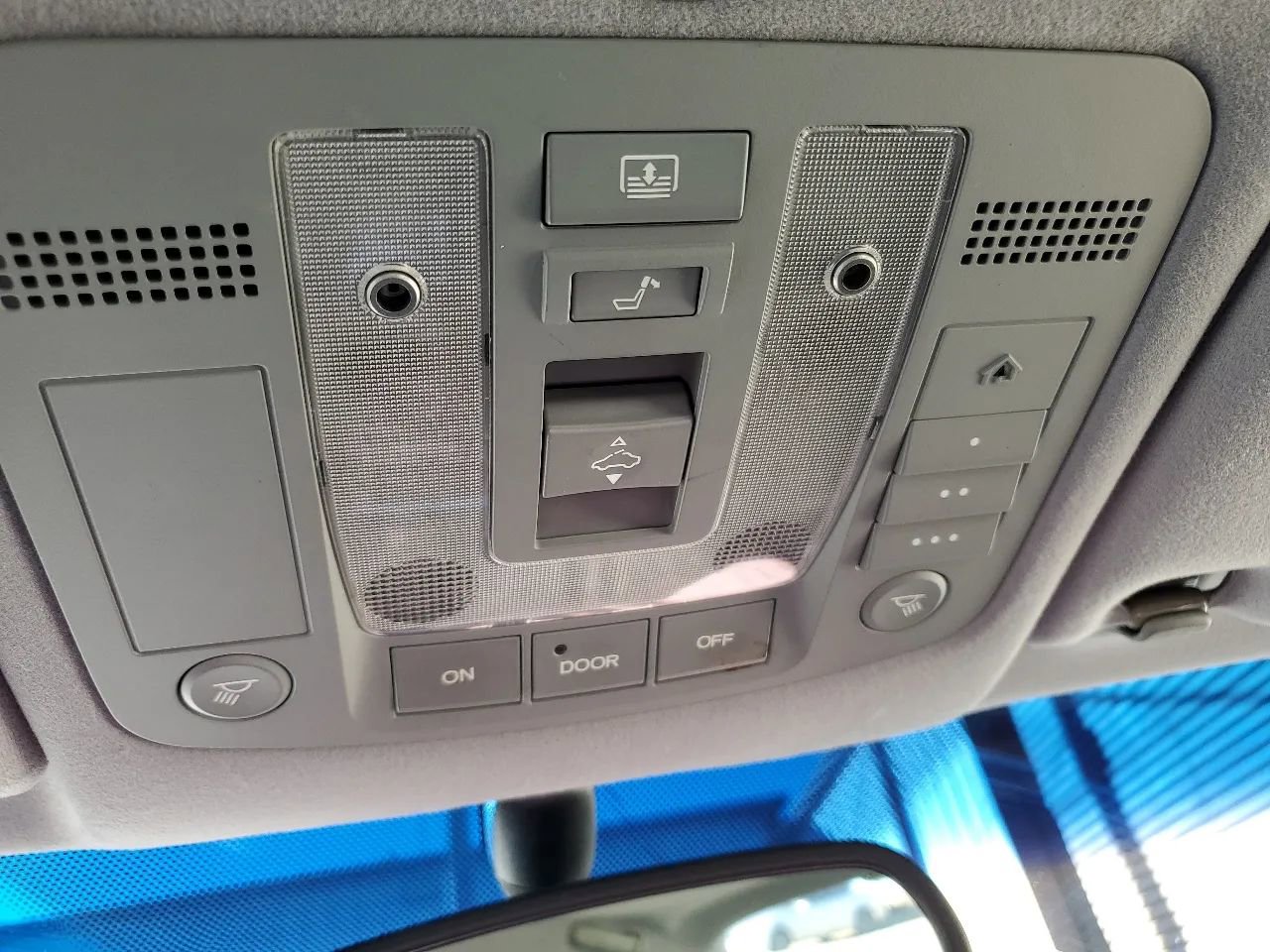 Used 2007 Acura RL AWD/4WD image 39