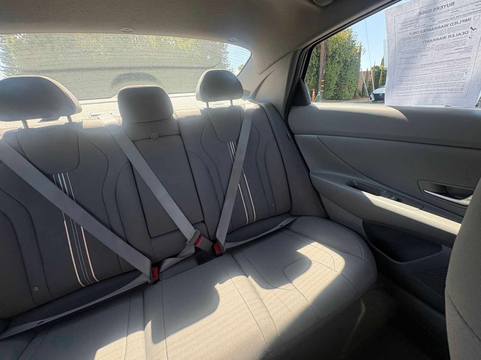 Used 2025 Hyundai Elantra SEL FWD image 37