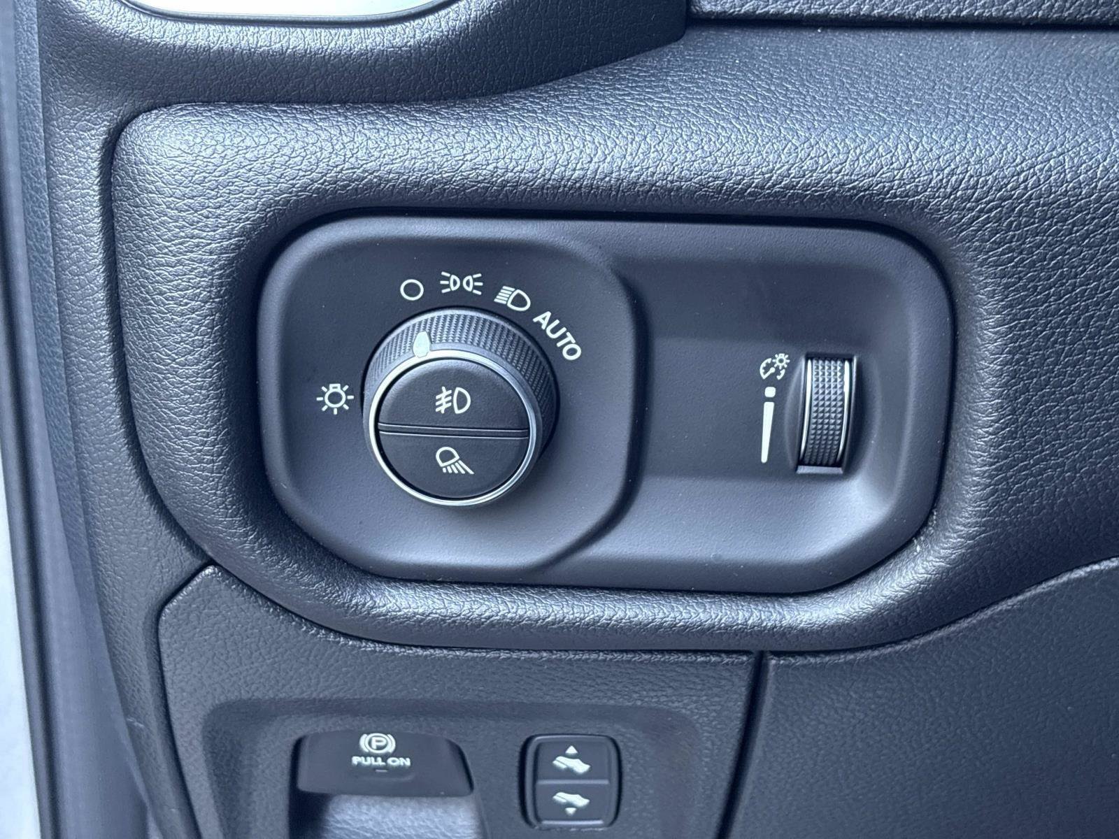 New 2026 RAM 1500 Big Horn AWD/4WD image 21