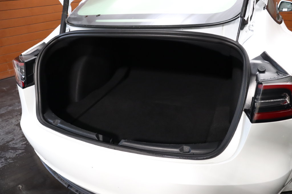 Used 2022 Tesla Model 3 Long Range AWD/4WD image 25