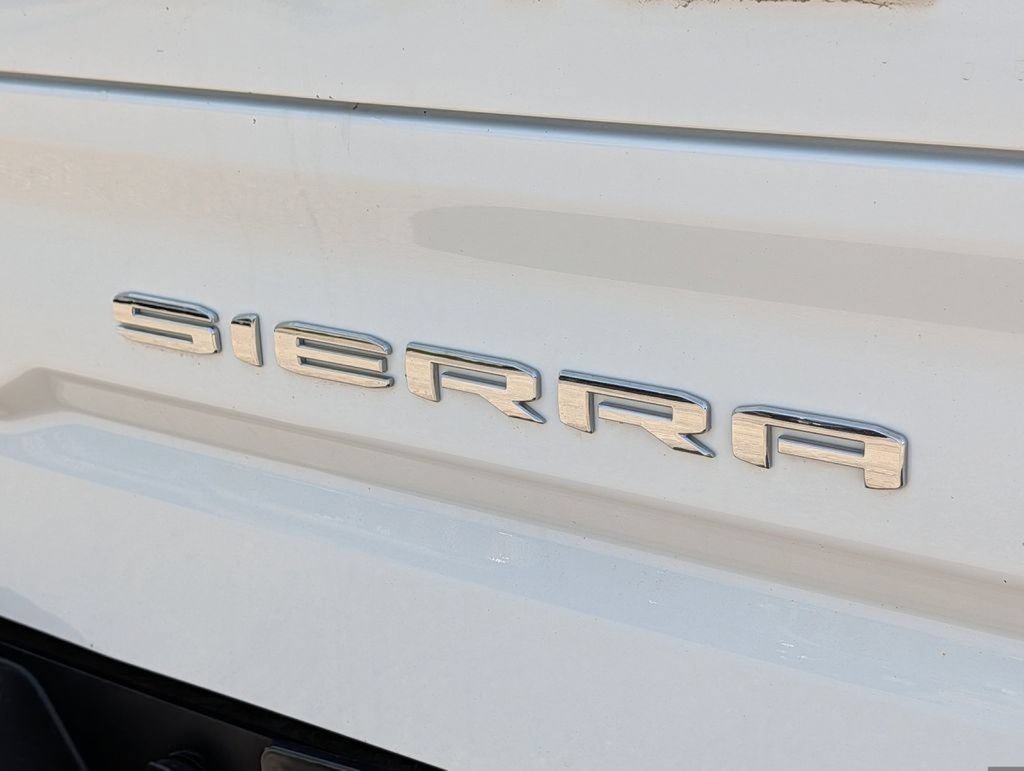 Used 2024 GMC Sierra 1500 SLT AWD/4WD image 11