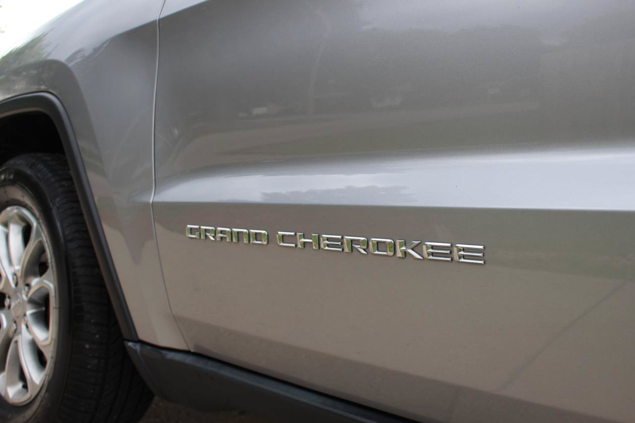 Used 2016 Jeep Grand Cherokee Limited AWD/4WD image 50