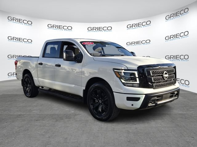 Used 2024 Nissan Titan SV w/ SV Convenience Package