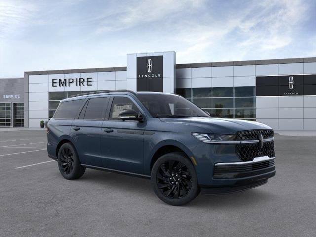 New 2026 Lincoln Navigator Reserve w/ Jet Appearance Package AWD/4WD image 7