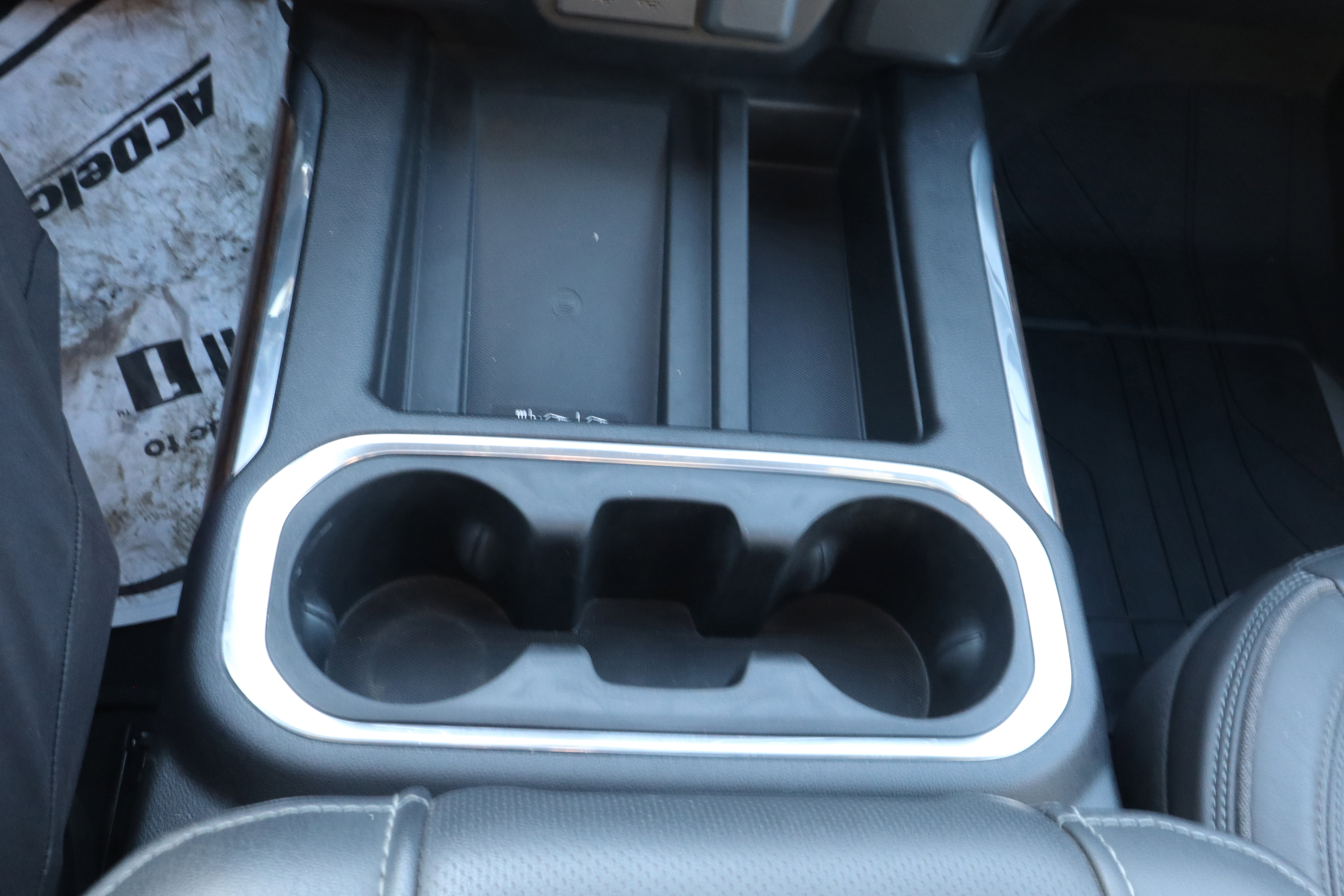 Used 2020 Chevrolet Silverado 2500 High Country image 15