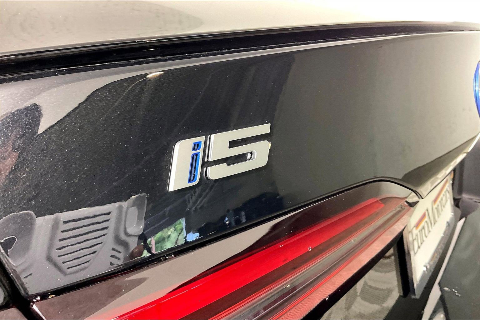 New 2026 BMW i5 AWD/4WD image 14