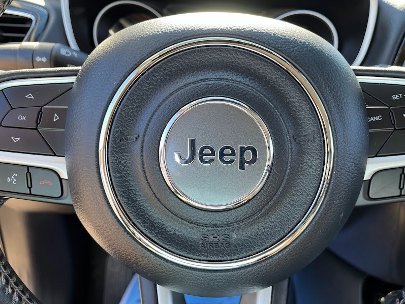 Used 2019 Jeep Compass Limited w/ Safety & Security Group image 15