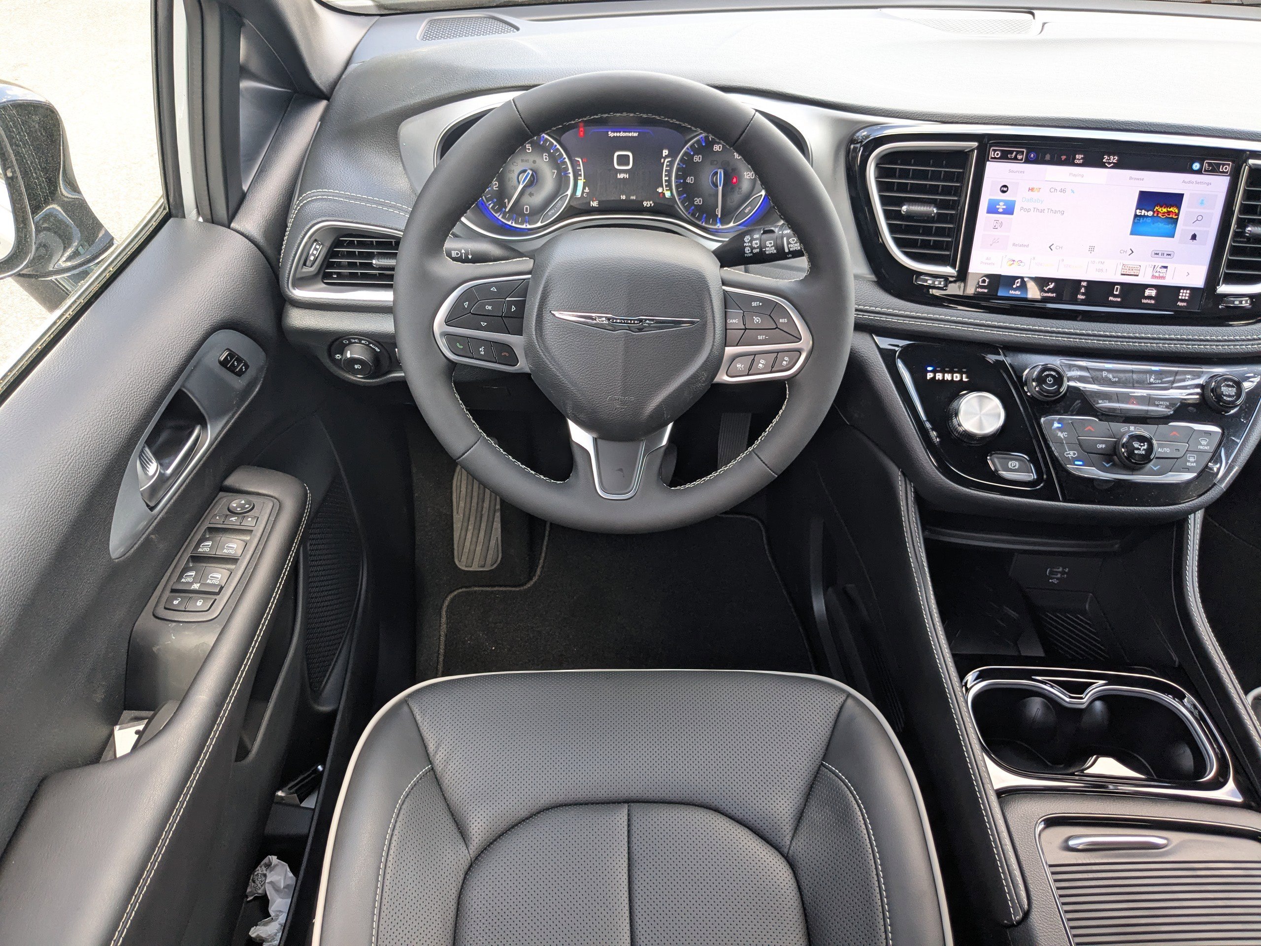 New 2026 Chrysler Pacifica Limited FWD image 15