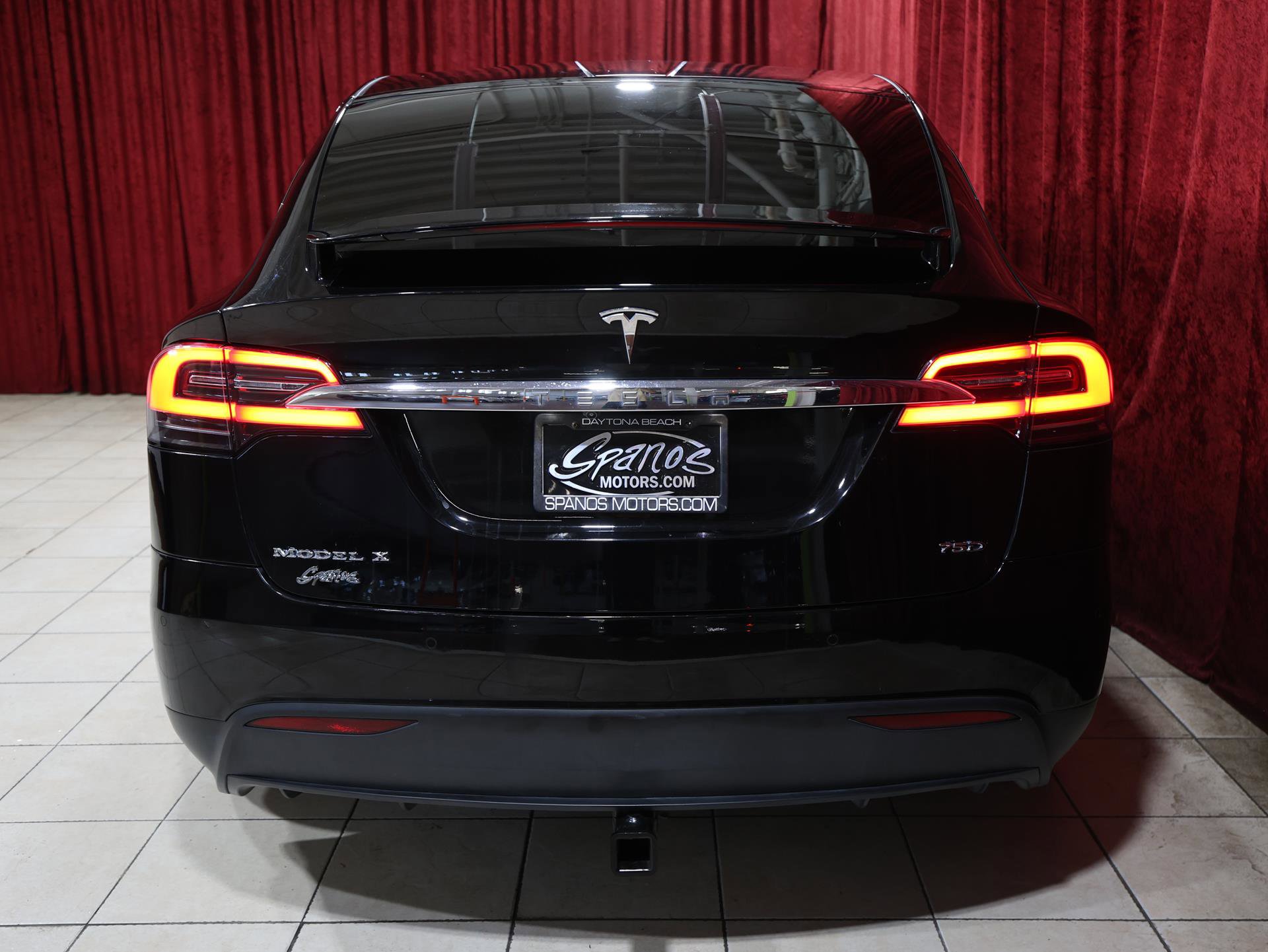 Used 2017 Tesla Model X 75D AWD/4WD image 10
