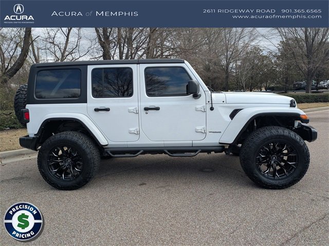 Used 2022 Jeep Wrangler Unlimited Sahara w/ Cold Weather Group image 7