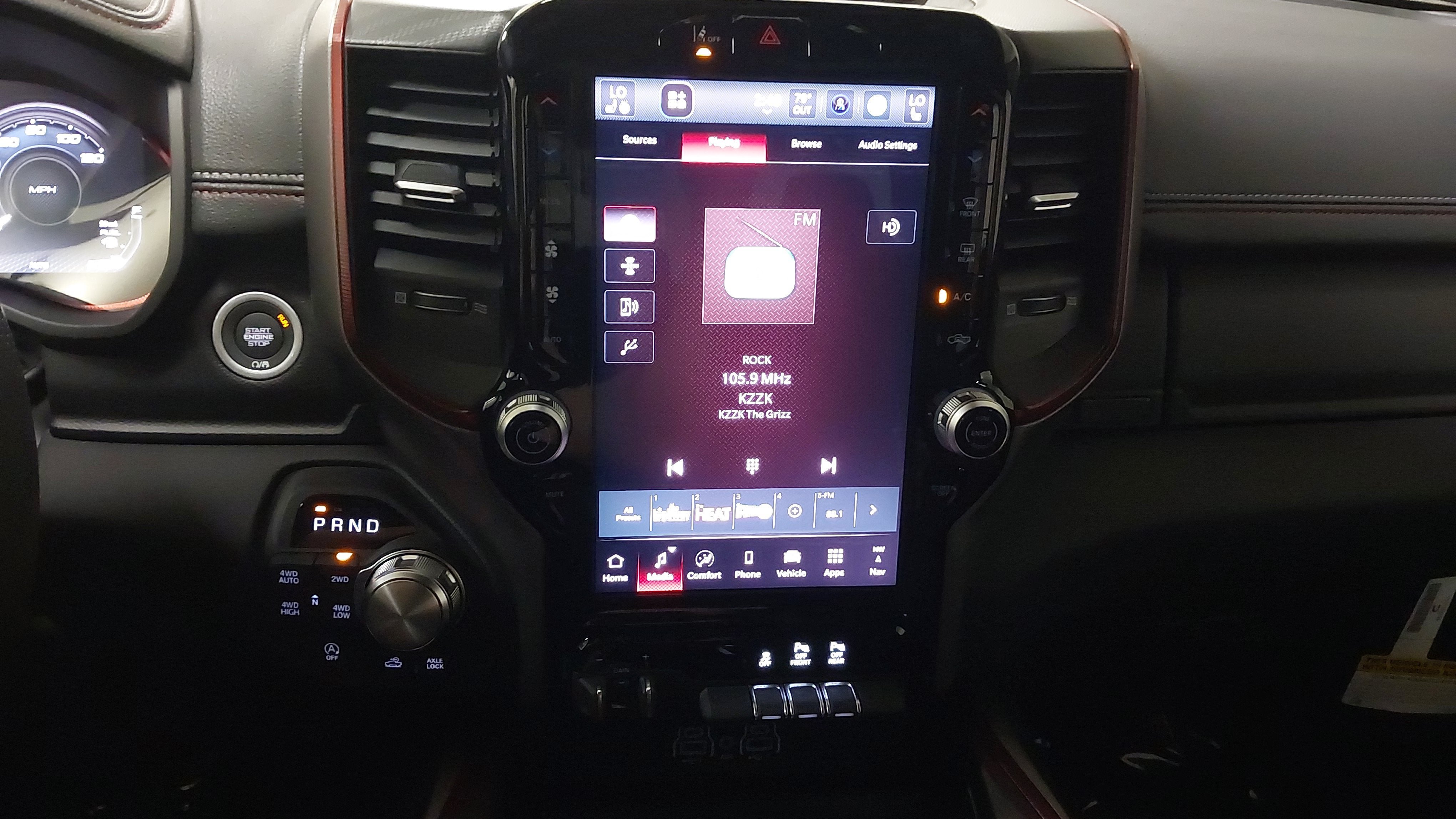 New 2027 RAM 1500 Rebel w/ Rebel Level 1 Equipment Group AWD/4WD image 21