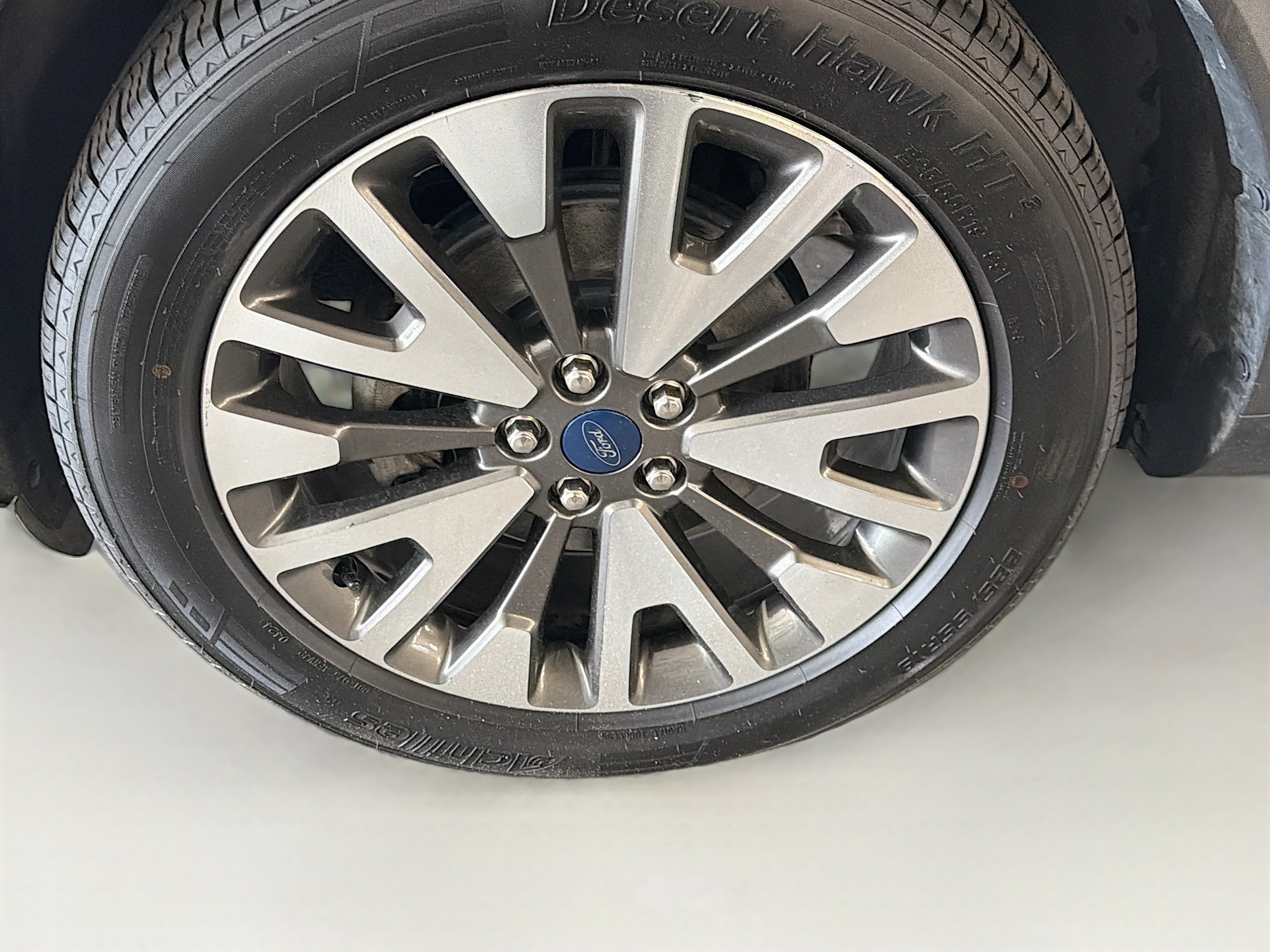 Used 2020 Ford Escape Titanium AWD/4WD image 11