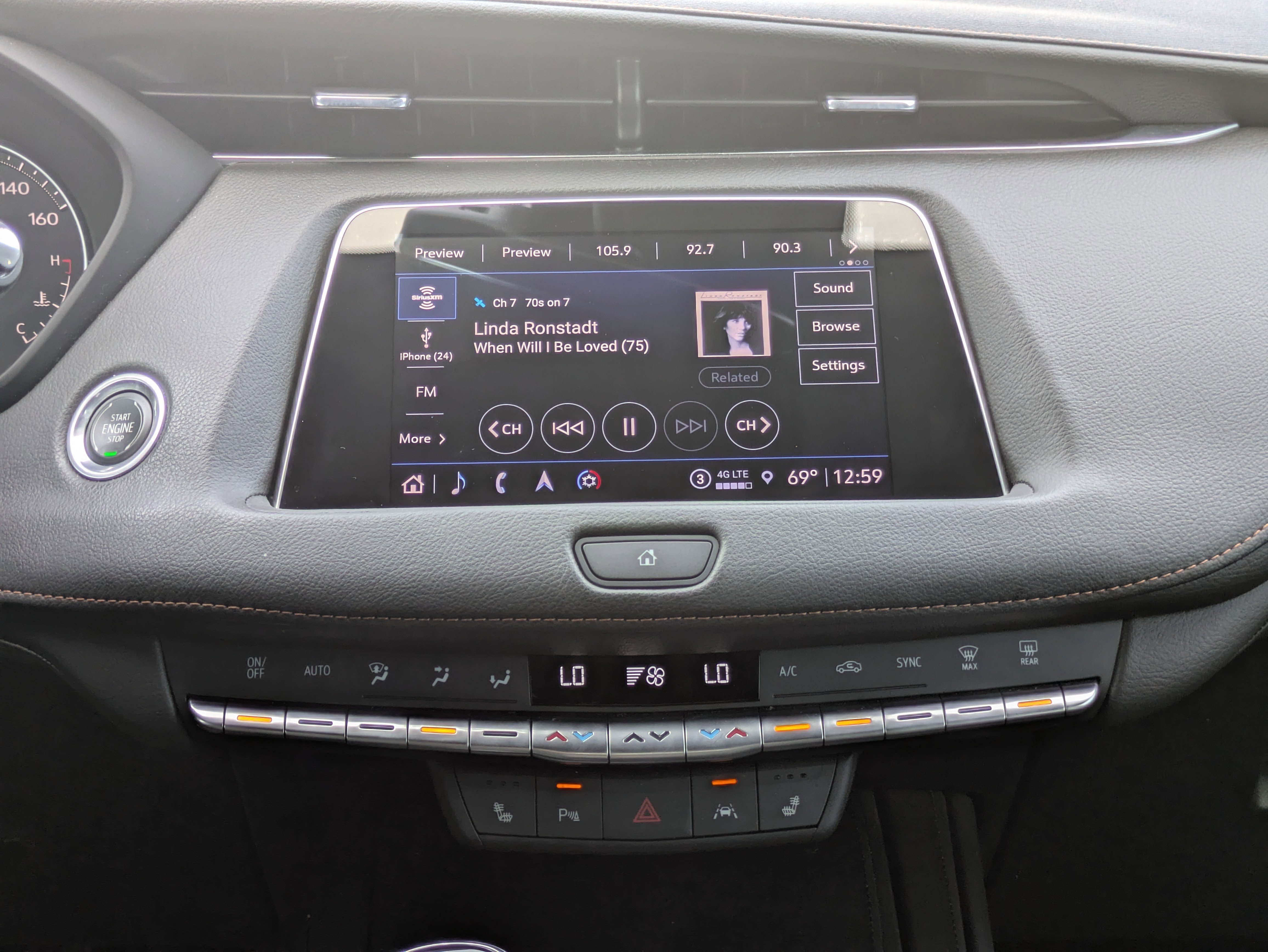 Used 2023 Cadillac XT4 Sport w/ Cold Weather Package image 5