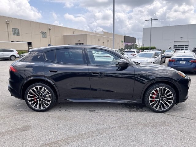 New 2025 Maserati Grecale Trofeo image 5