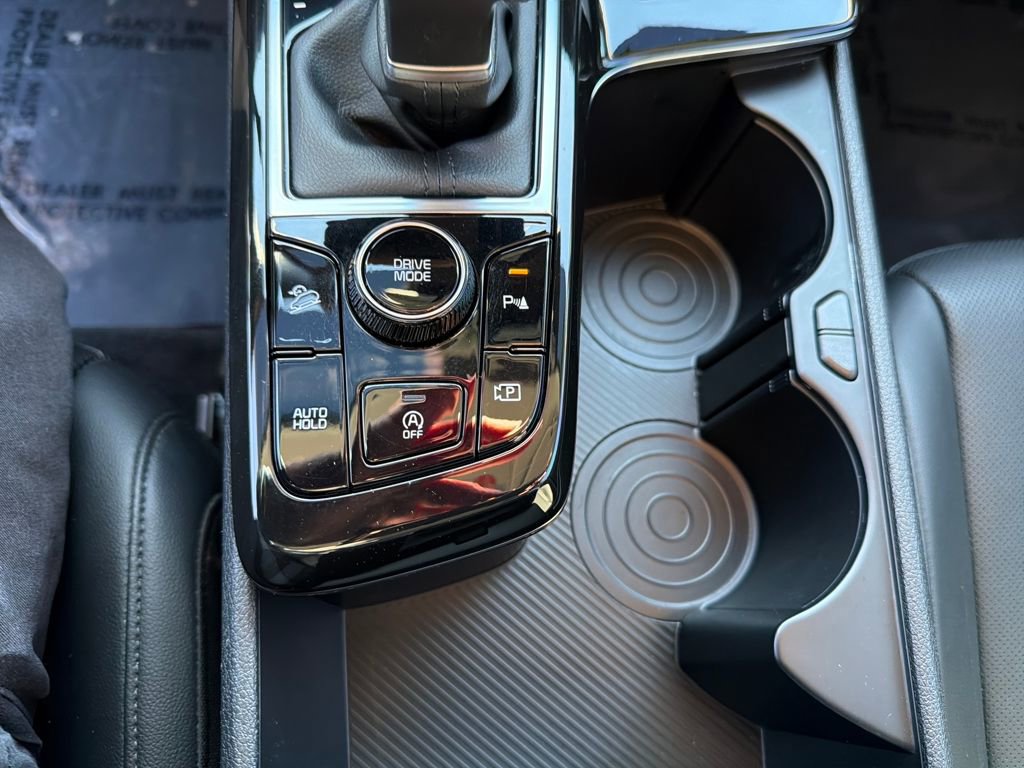 Used 2023 Kia Sportage EX image 28