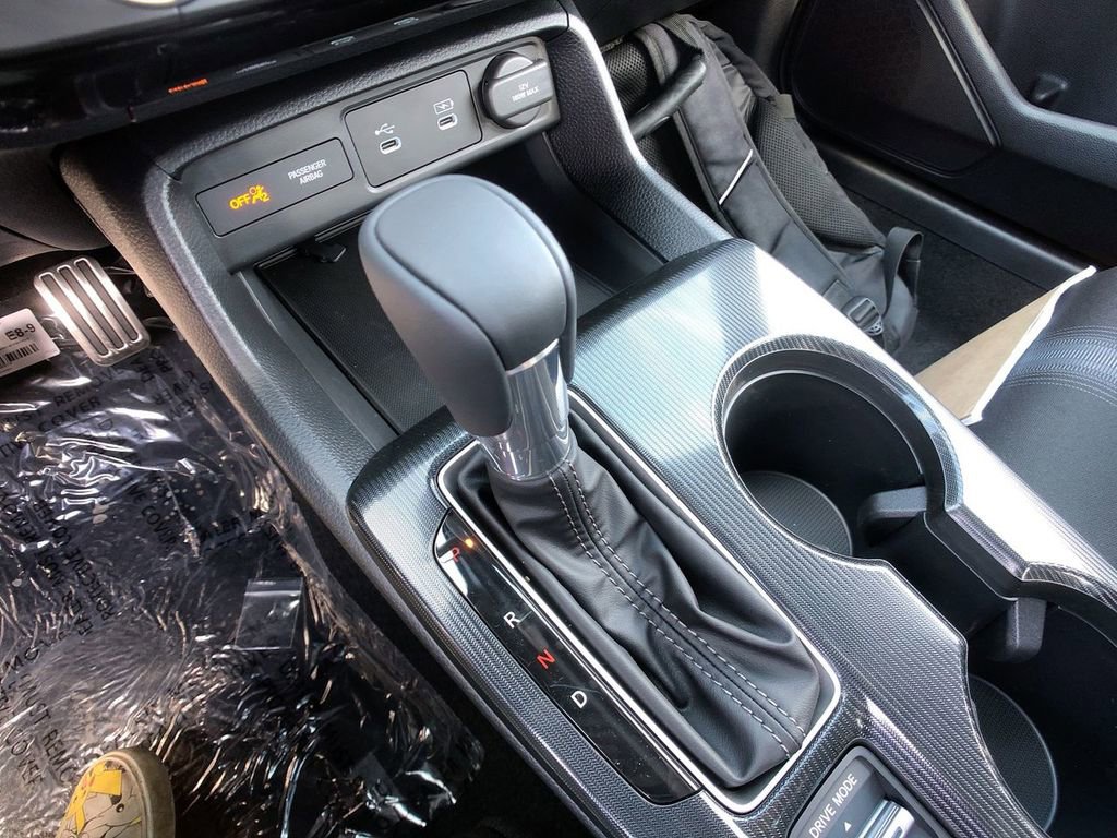 Used 2025 Honda Civic Sport image 19