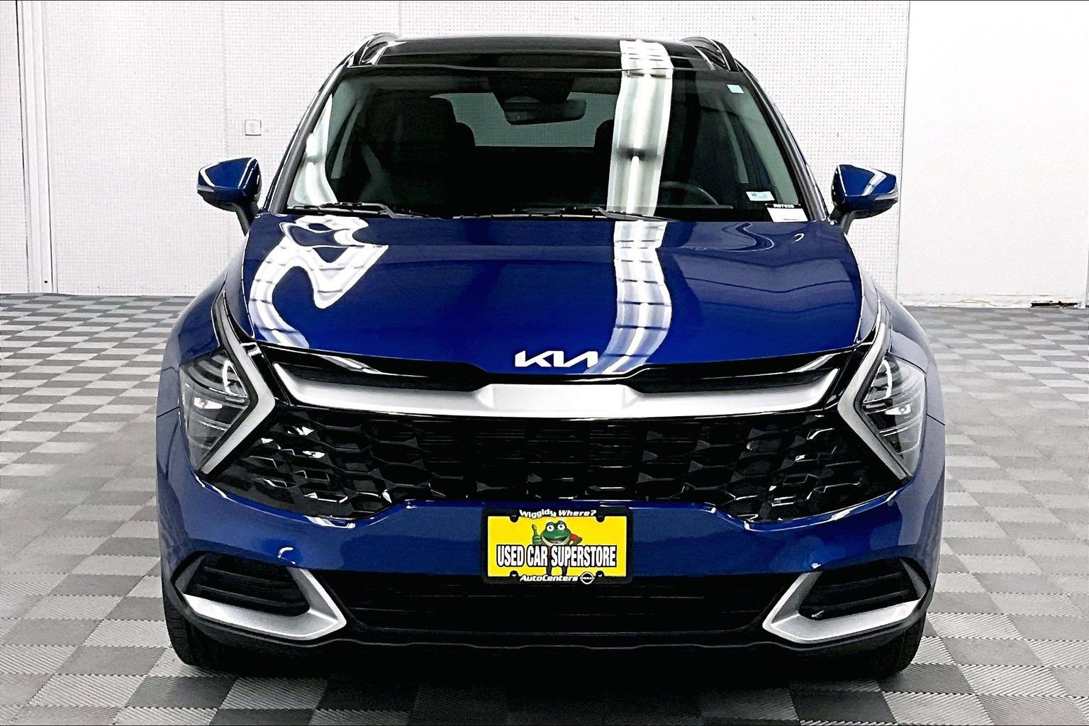 Used 2025 Kia Sportage EX w/ Premium Package FWD image 4