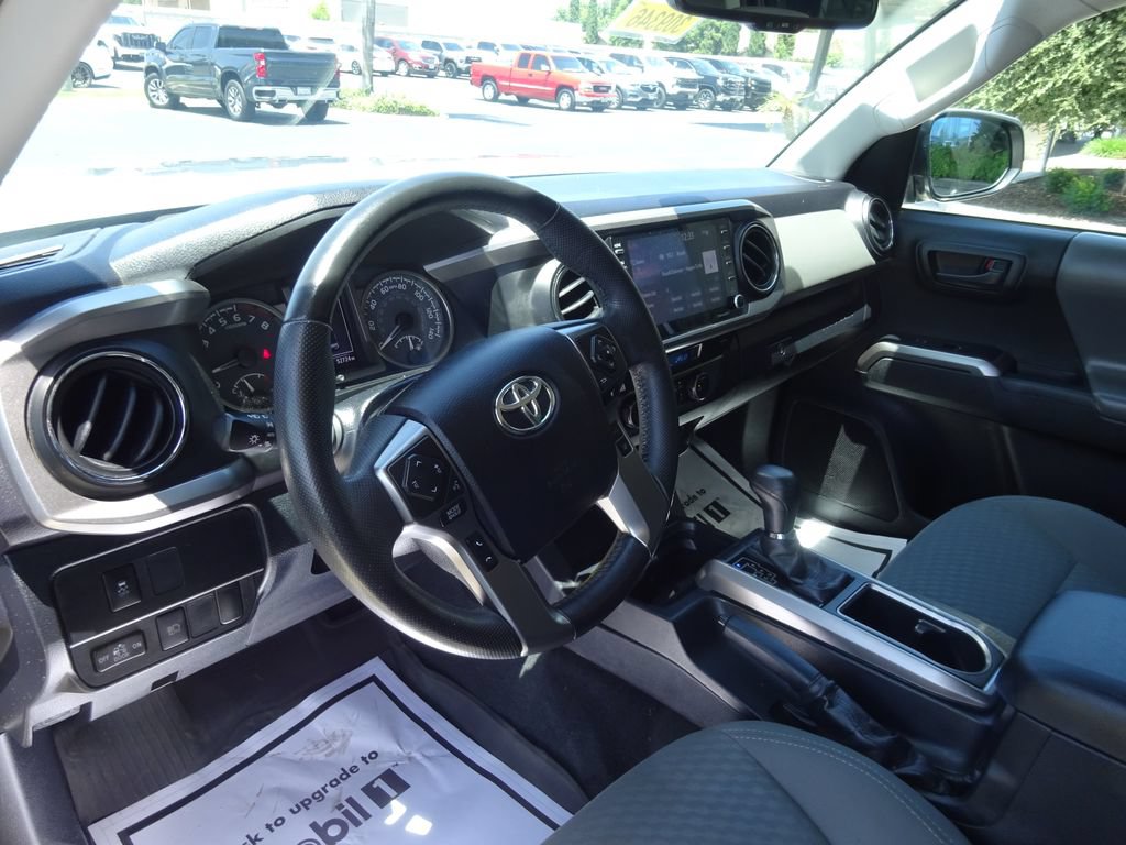 Used 2021 Toyota Tacoma SR5 RWD image 14