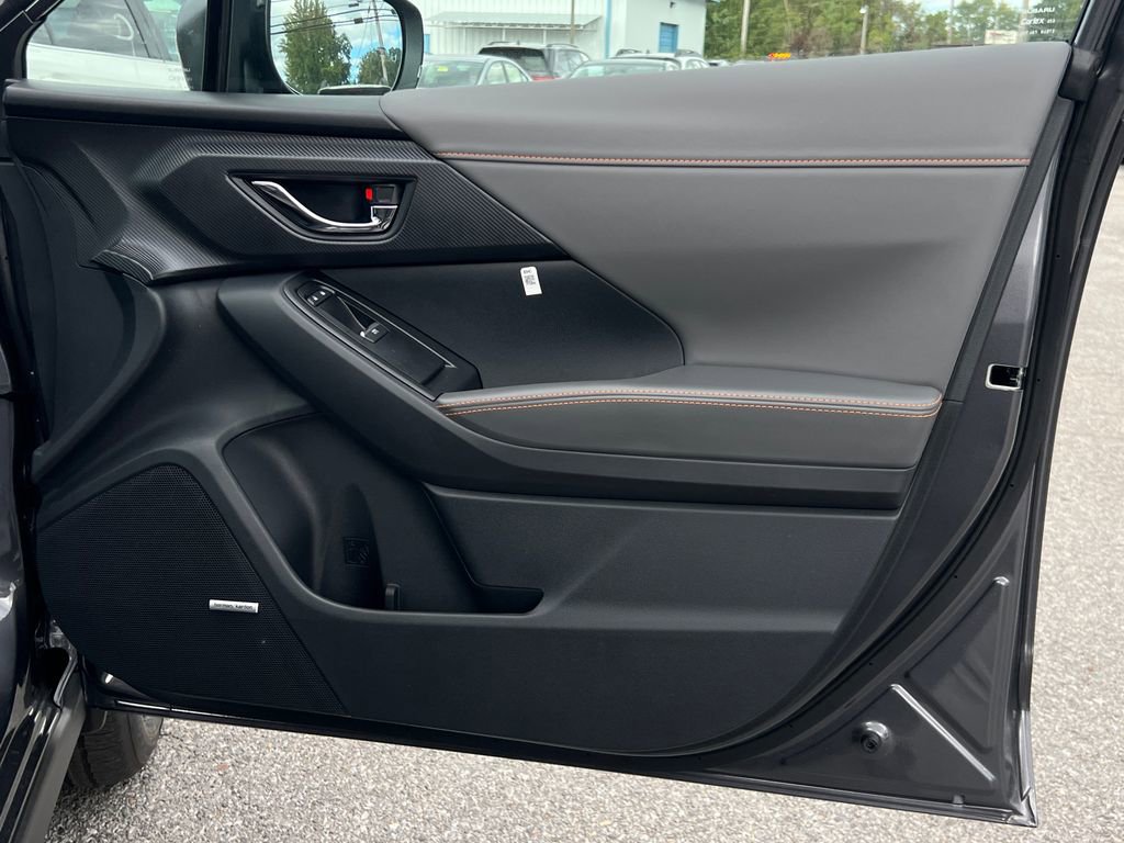 New 2025 Subaru Crosstrek 2.5i Limited image 9