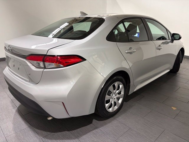 Used 2024 Toyota Corolla LE FWD image 5