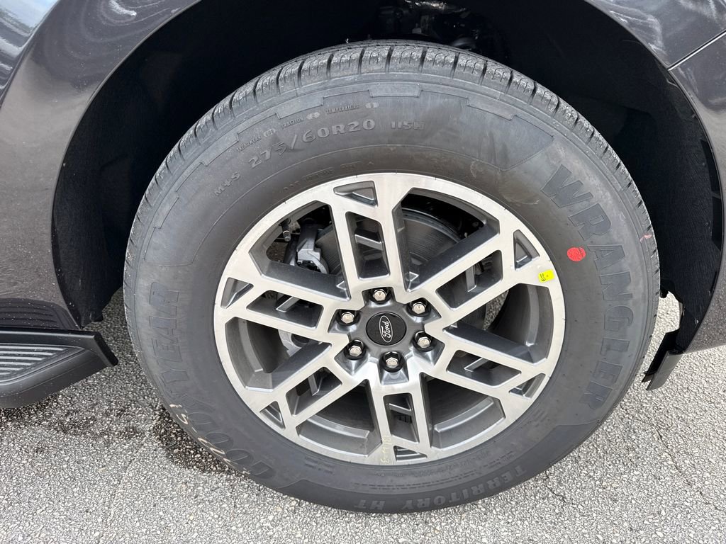 New 2026 Ford Expedition Active RWD image 11