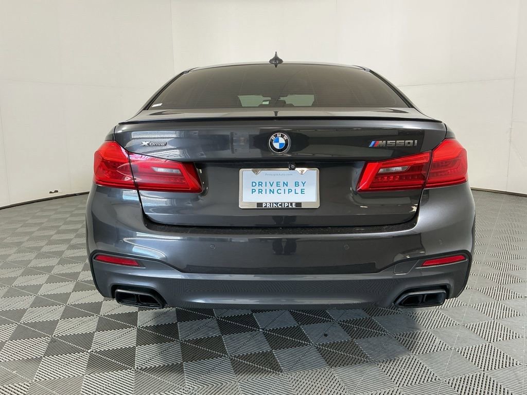 Used 2018 BMW M550i xDrive w/ Dynamic Handling Package image 6
