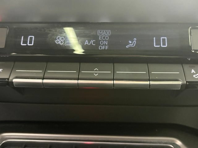 Used 2024 Audi A3 2.0T Premium FWD image 25