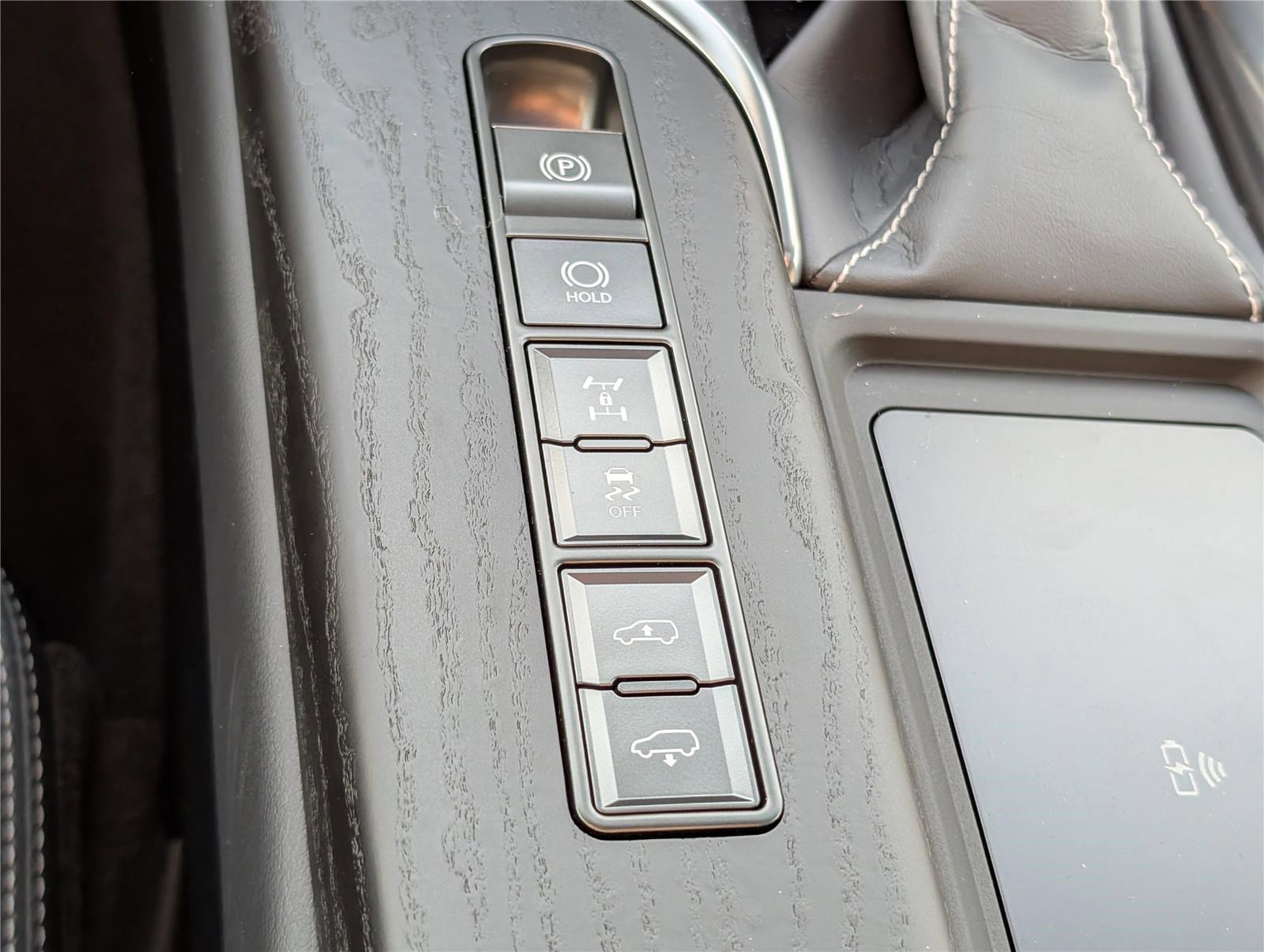 New 2026 Lexus LX 600 4WD w/ Luxury Package image 26