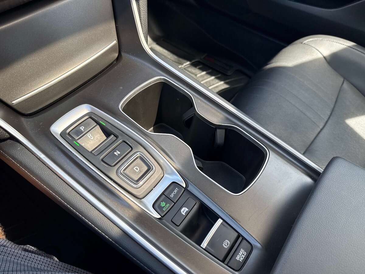 Used 2022 Honda Accord Touring image 23