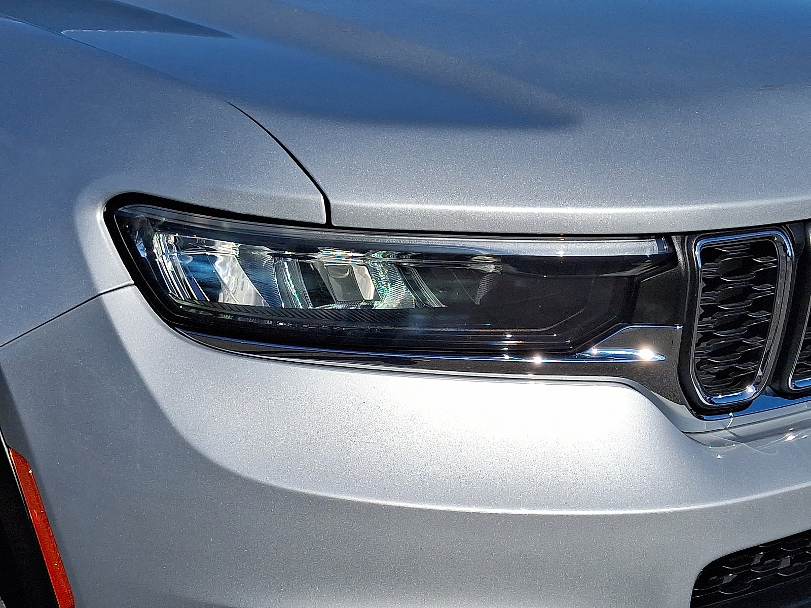 Used 2021 Jeep Grand Cherokee L Laredo w/ Luxury Tech Group I image 15