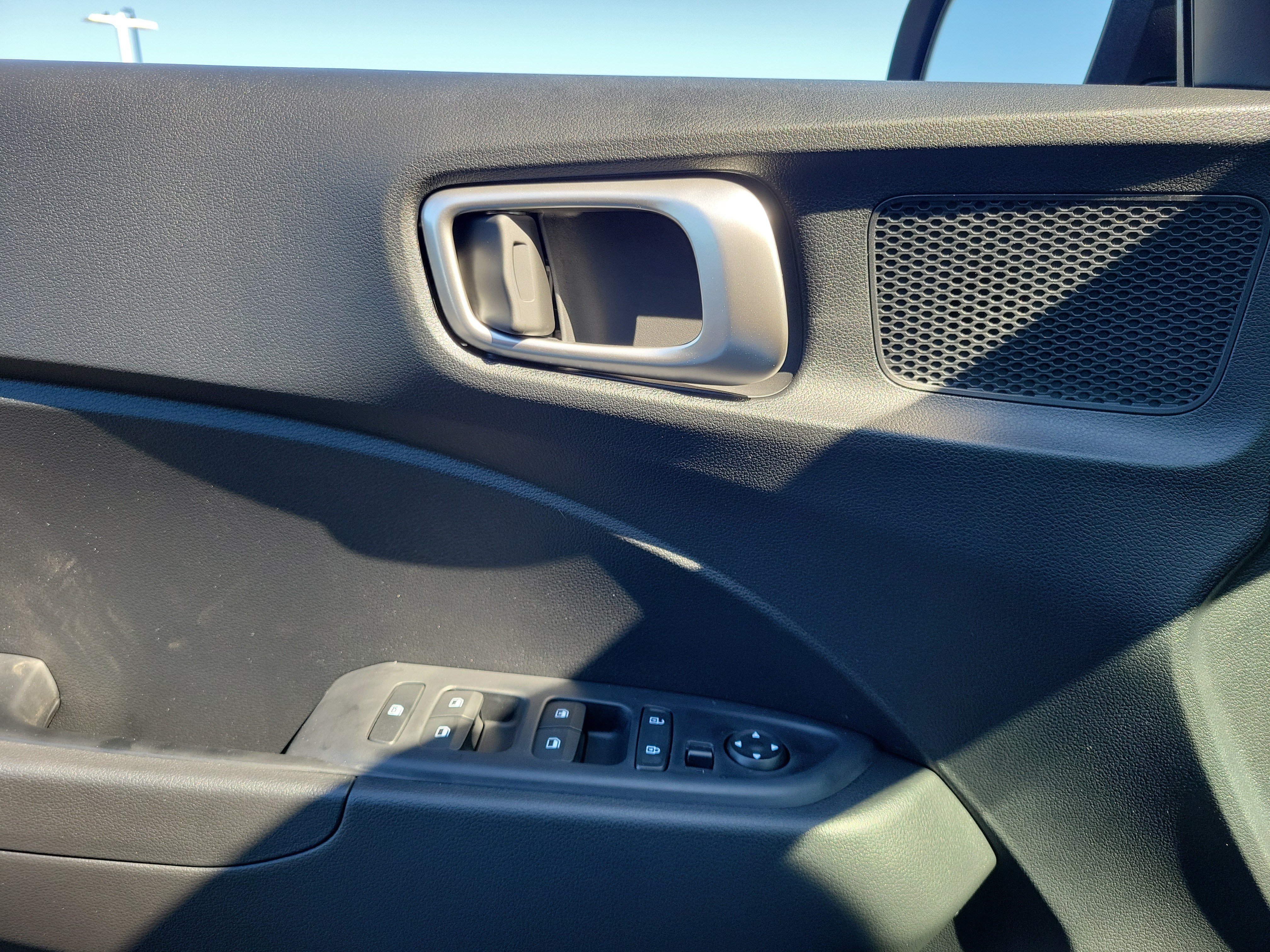 New 2026 Hyundai Venue SE FWD image 13