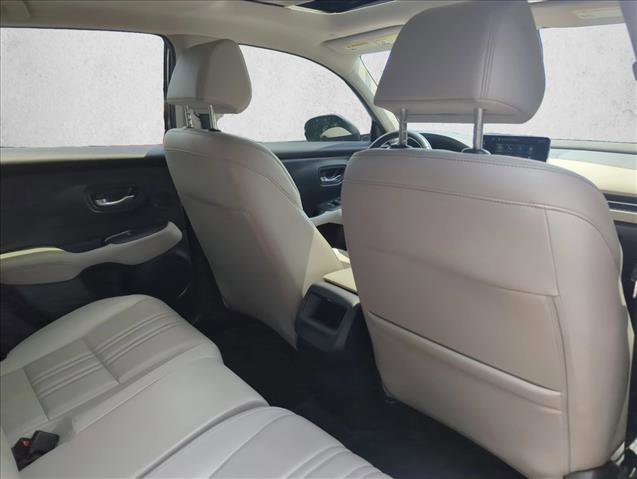 Used 2023 Honda HR-V EX-L image 24