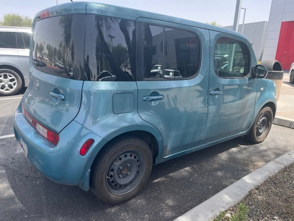 Used 2010 Nissan Cube 1.8 S w/ Interior Designer Pkg FWD image 4