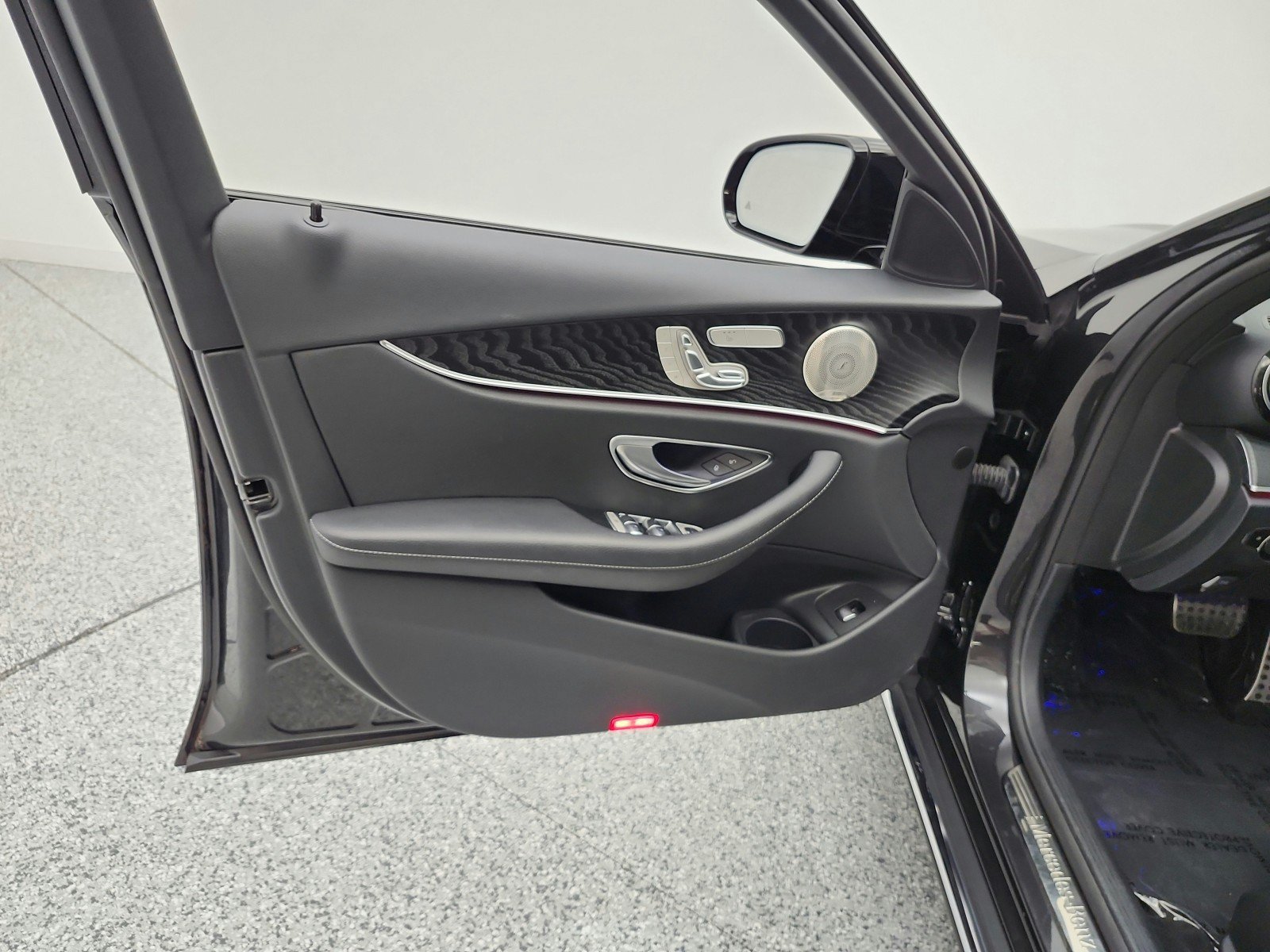 Certified 2022 Mercedes-Benz E 450 4MATIC All-Terrain Wagon image 15