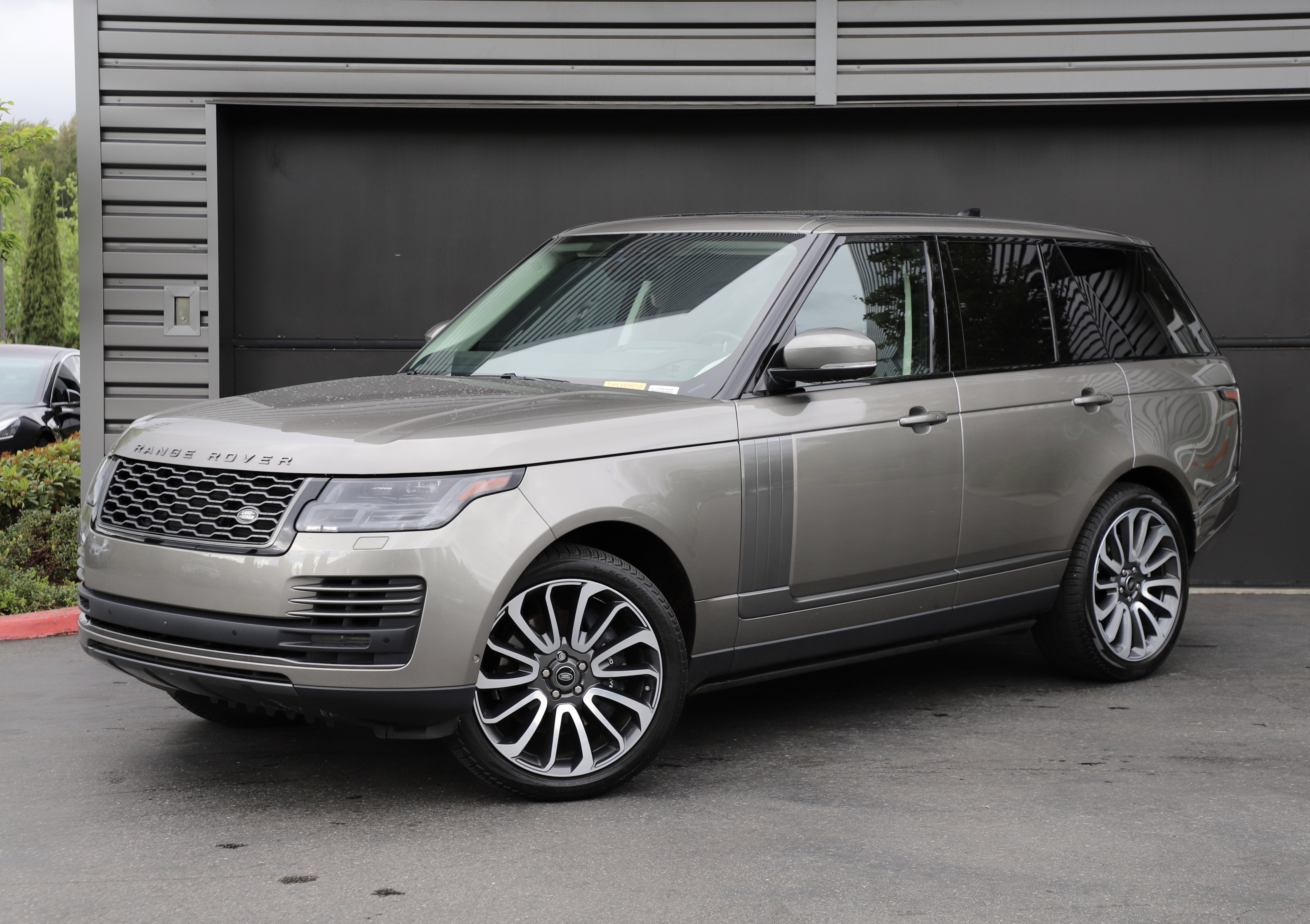 Used 2021 Land Rover Range Rover Westminster Edition AWD/4WD image 1