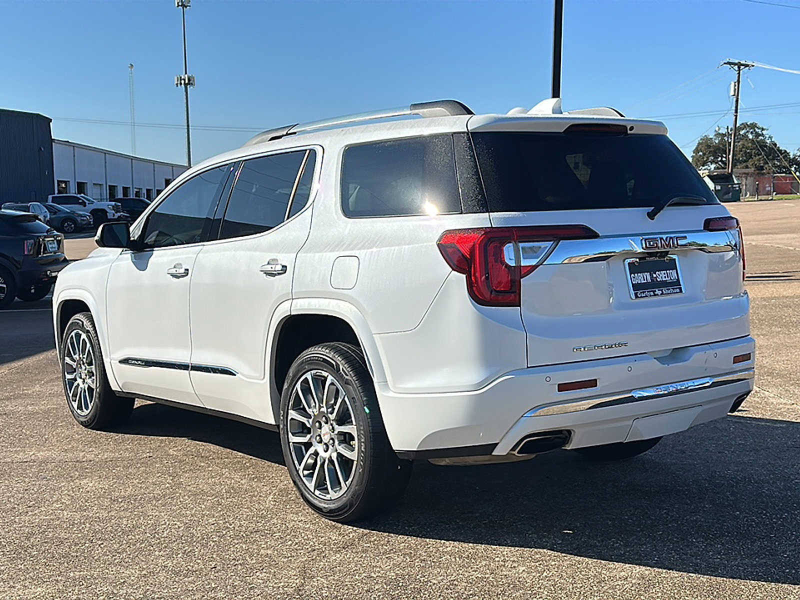 Used 2023 GMC Acadia Denali w/ Denali Ultimate Package image 6