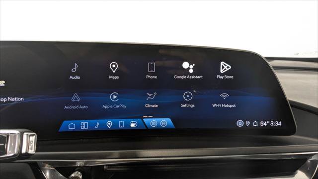 Used 2024 Cadillac Lyriq Tech RWD image 30