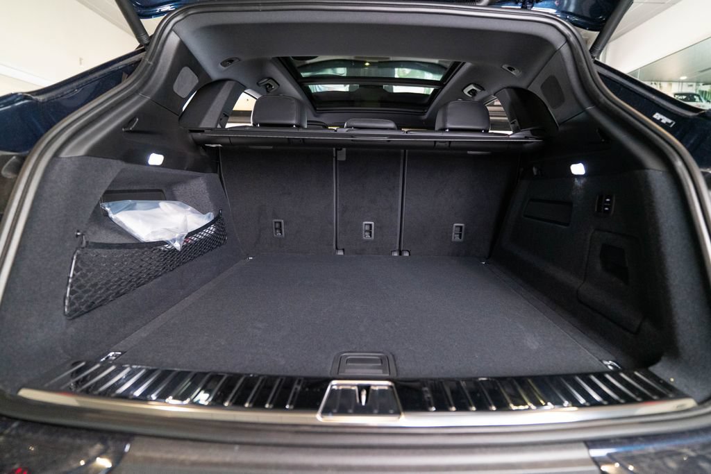 New 2026 Porsche Cayenne AWD/4WD image 39