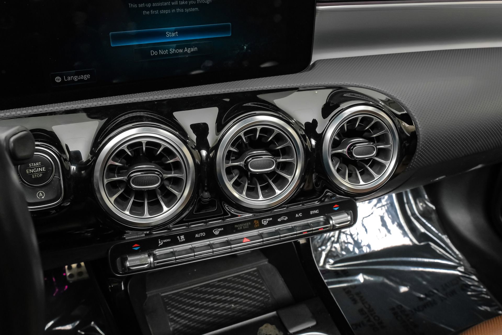 Used 2023 Mercedes-Benz CLA 250 image 33