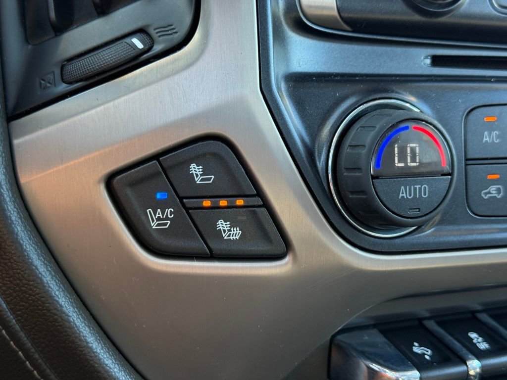 Used 2015 GMC Sierra 3500 Denali w/ Duramax Plus Package image 20