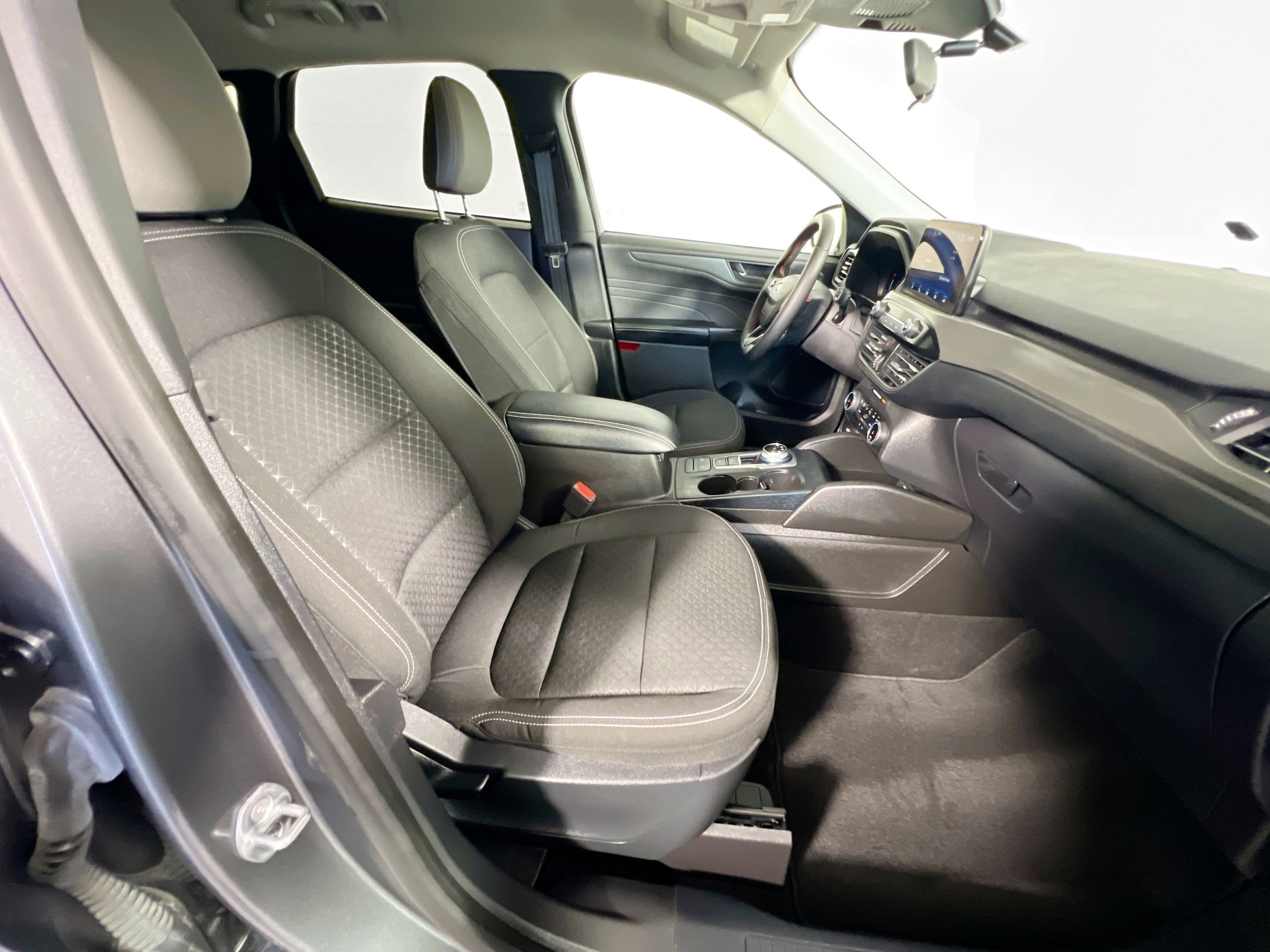 Used 2024 Ford Escape Active image 31