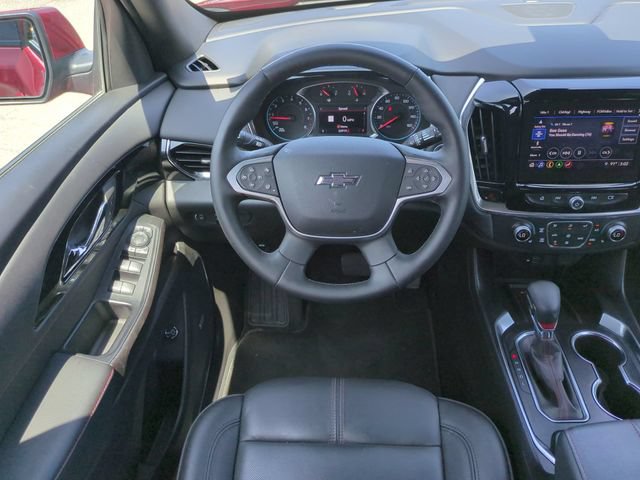 Used 2023 Chevrolet Traverse RS AWD/4WD image 19