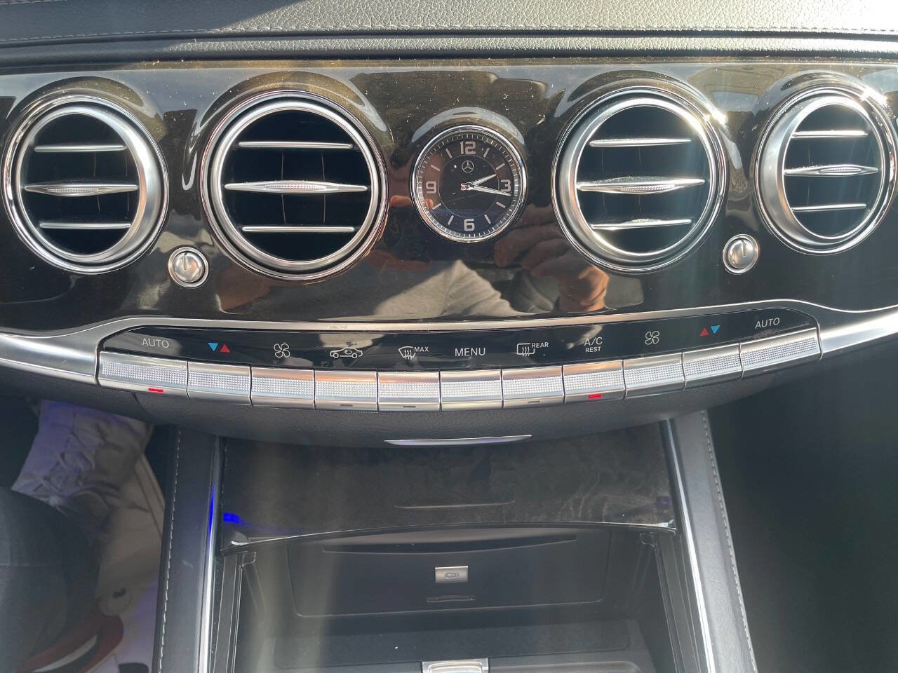 Used 2015 Mercedes-Benz S 550 Sedan image 31