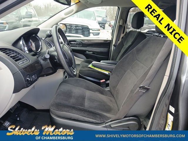Used 2019 Dodge Grand Caravan SE w/ UConnect Hands-Free Group FWD image 14
