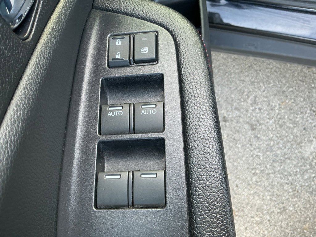 Used 2020 Honda Pilot Black Edition image 26