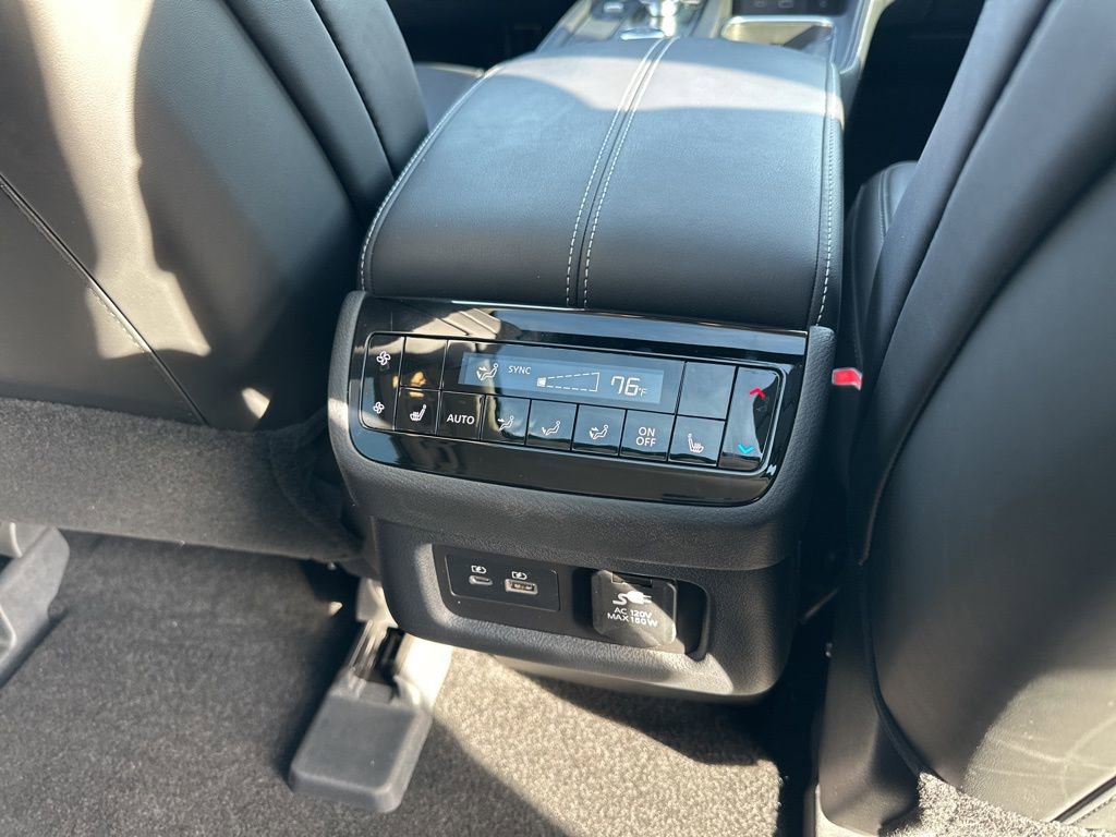 Used 2025 INFINITI QX60 Sensory w/ Vision Package image 35