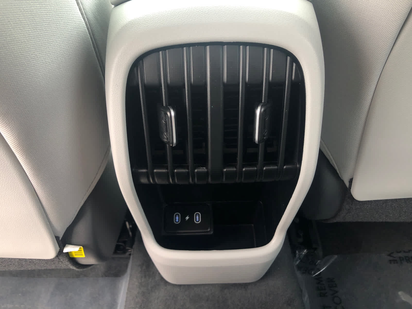 Certified 2025 Hyundai Kona SEL AWD/4WD image 20